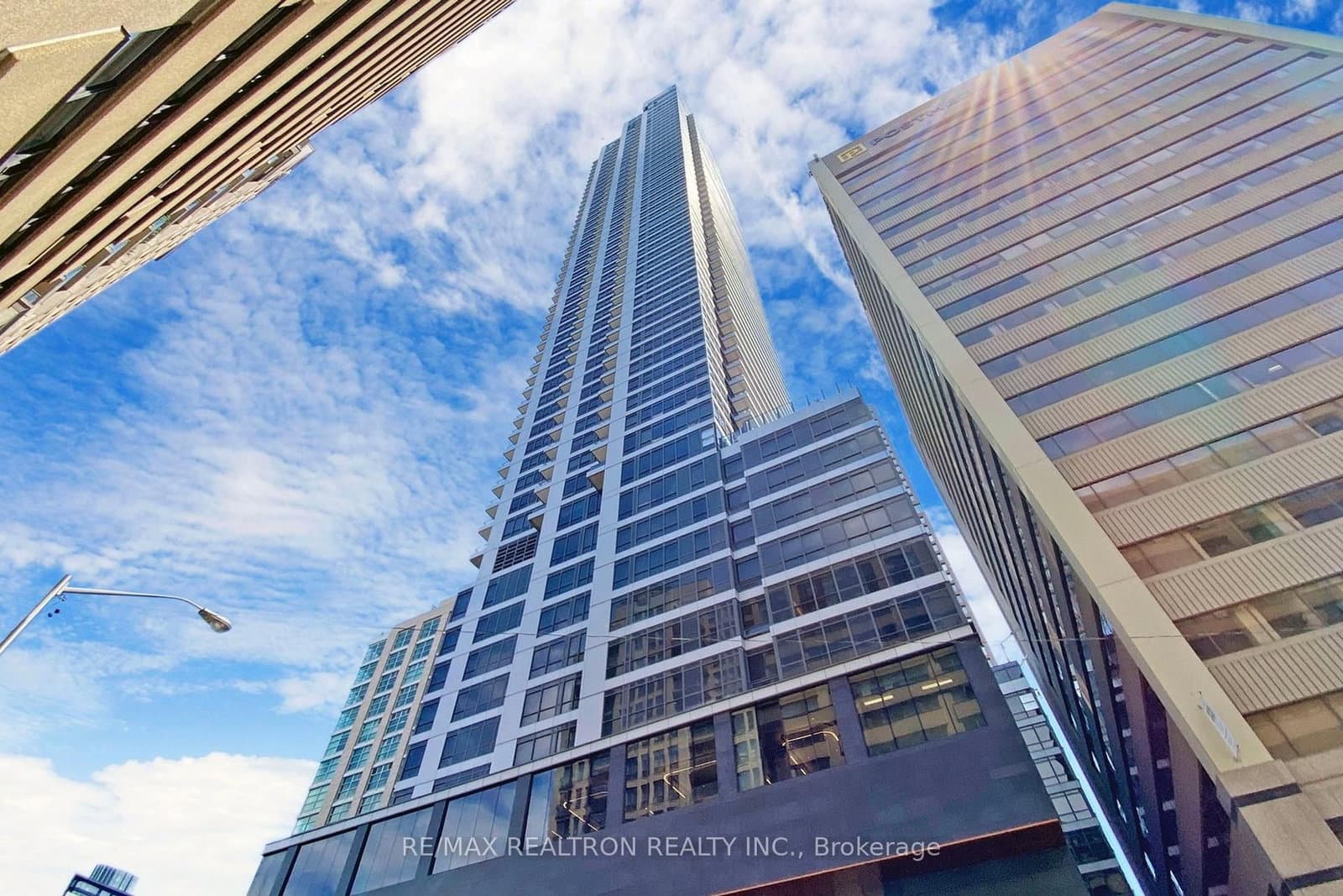 395 BLOOR Street E, Unit 2904