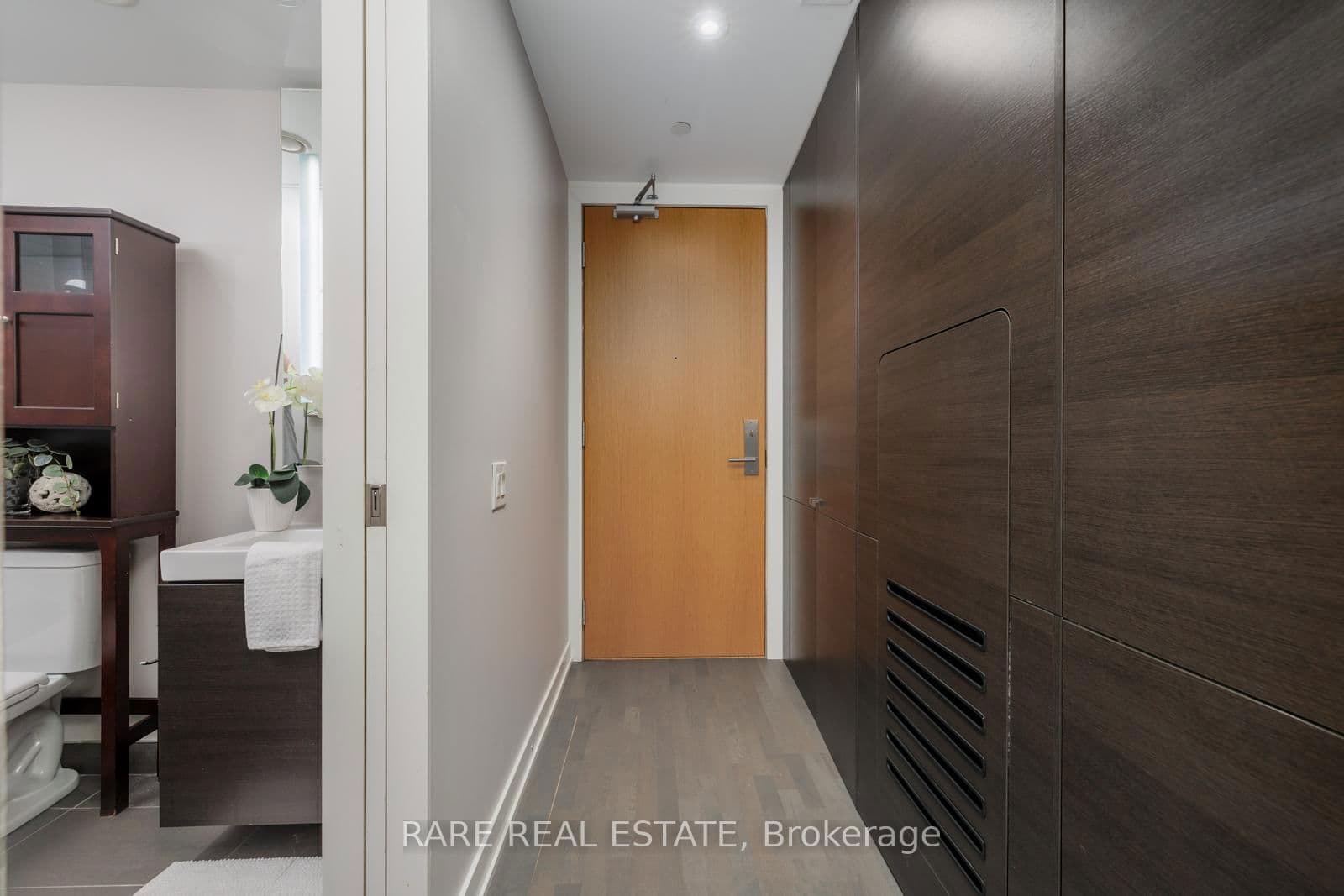 629 King Street W, Unit 1307