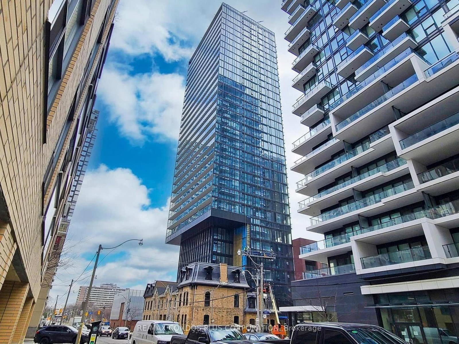 47 Mutual Street, Unit 1907