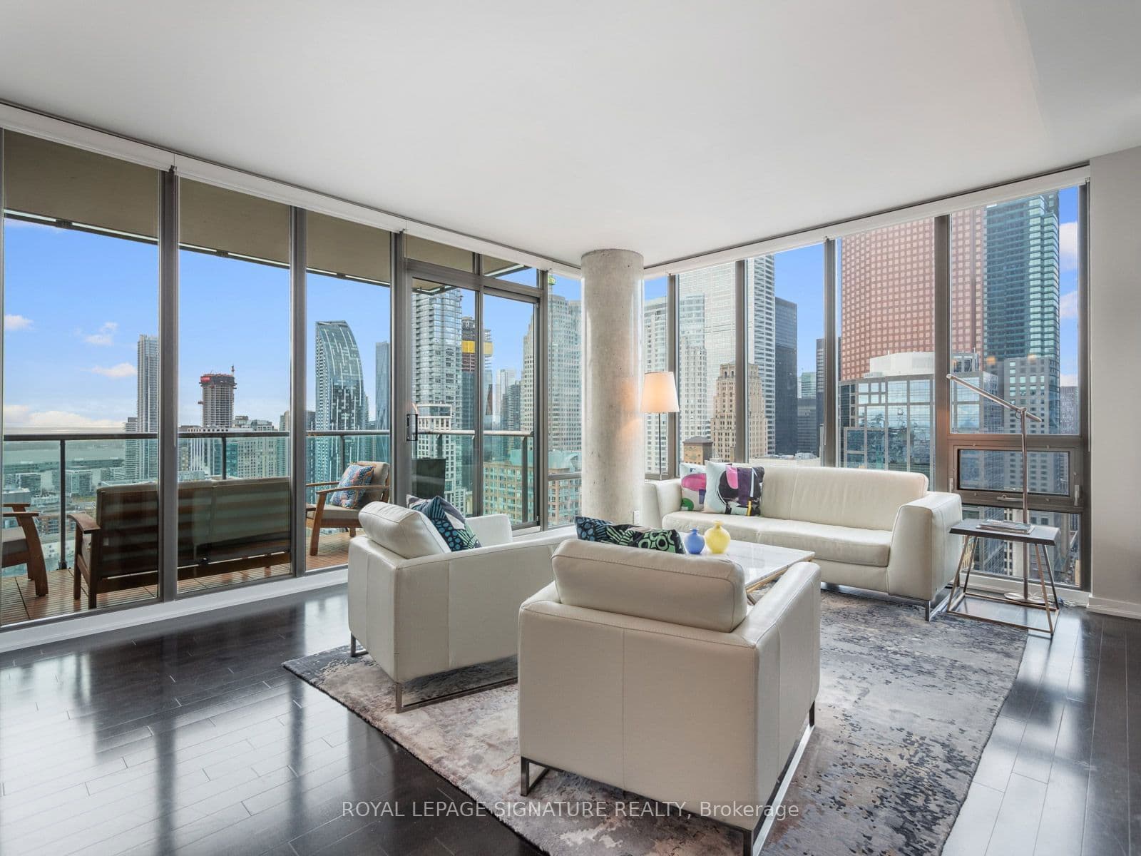 33 Lombard Street, Unit 3401