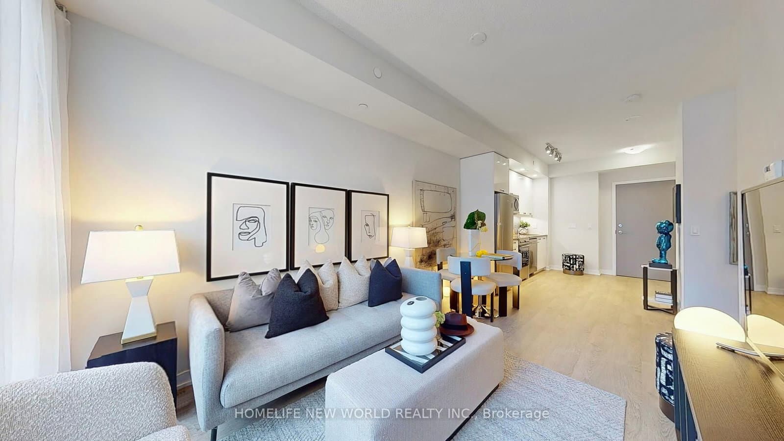 99 John Street, Unit 802