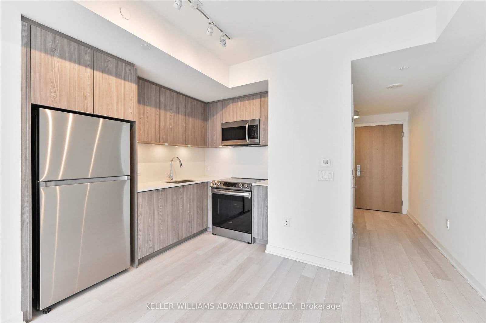 357 King Street W, Unit 1502