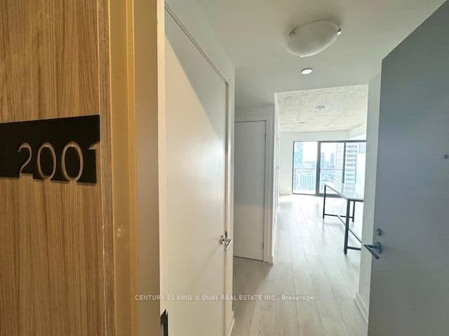 47 Mutual Street, Unit 2001