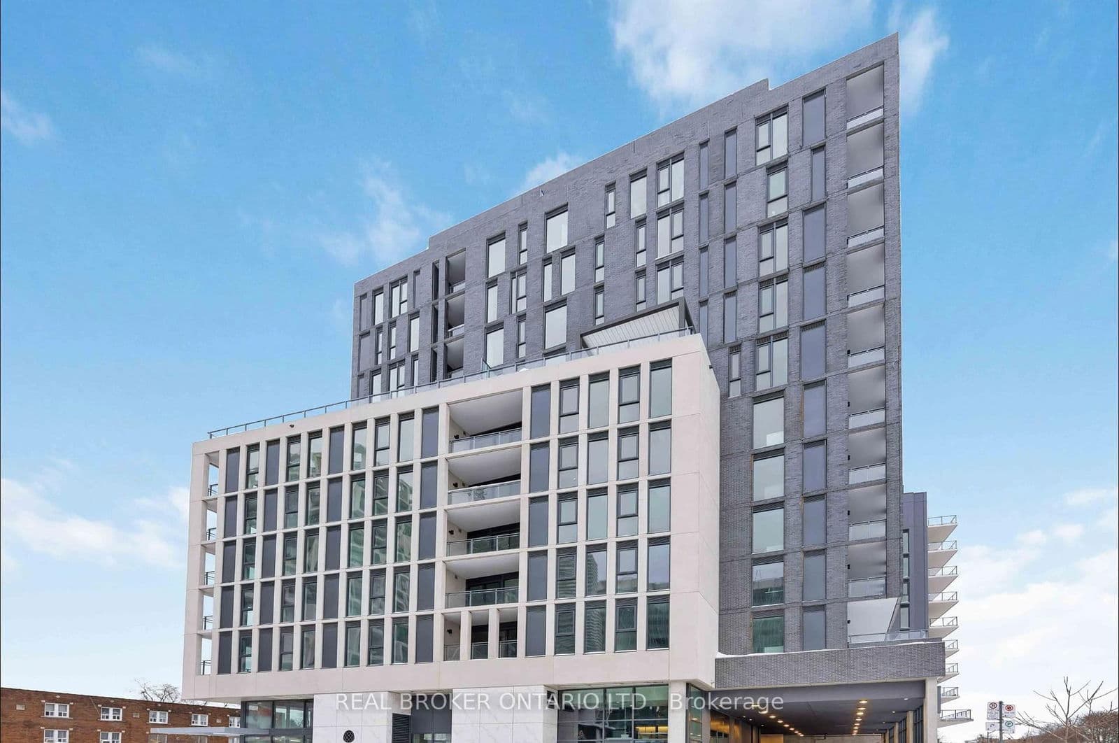 1 Hillsdale Avenue W, Unit 704