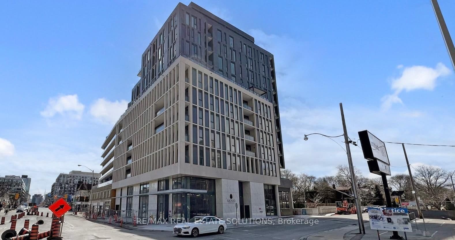 1 Hillsdale Avenue W, Unit 706