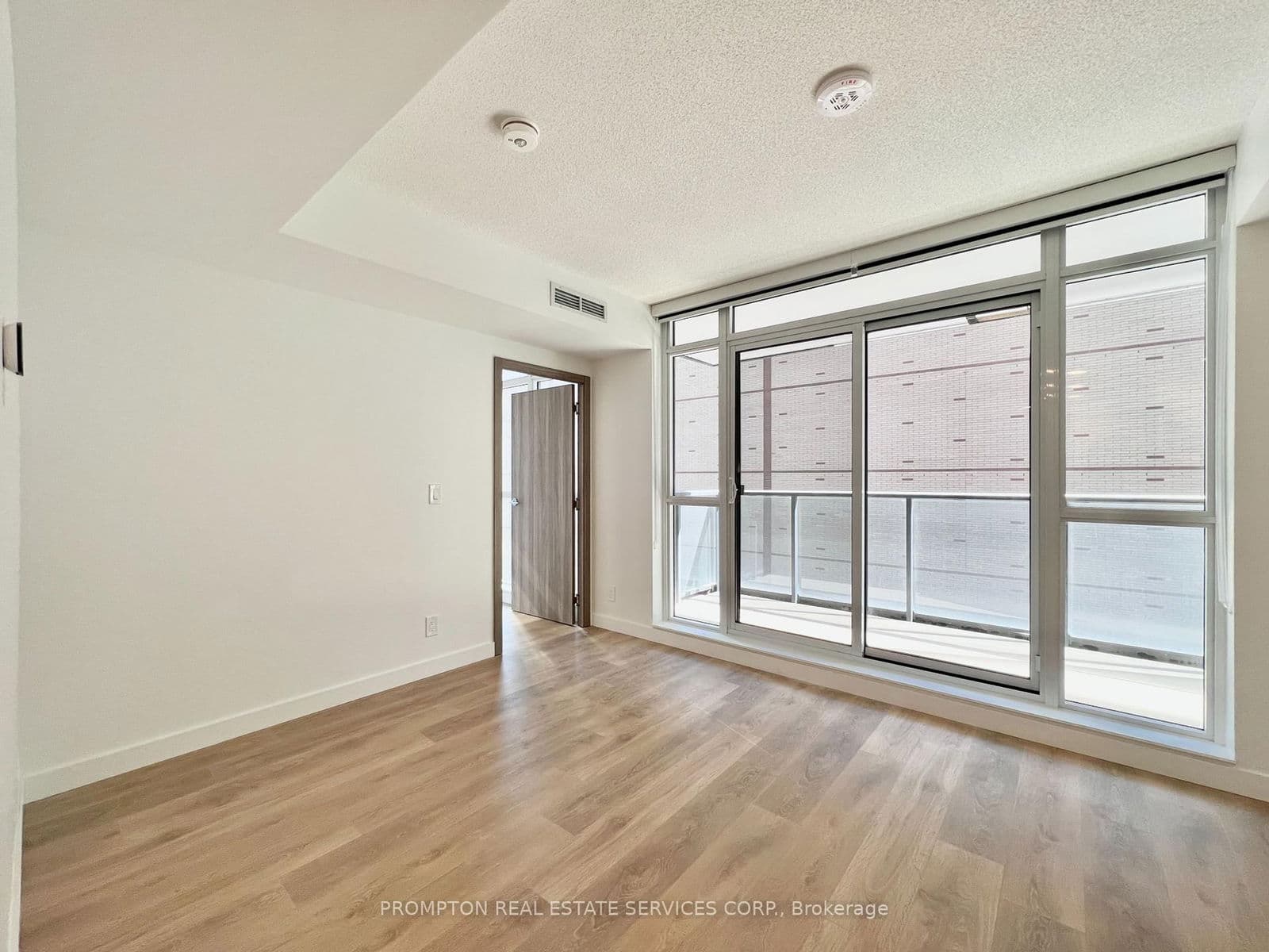 38 Widmer Street, Unit 701