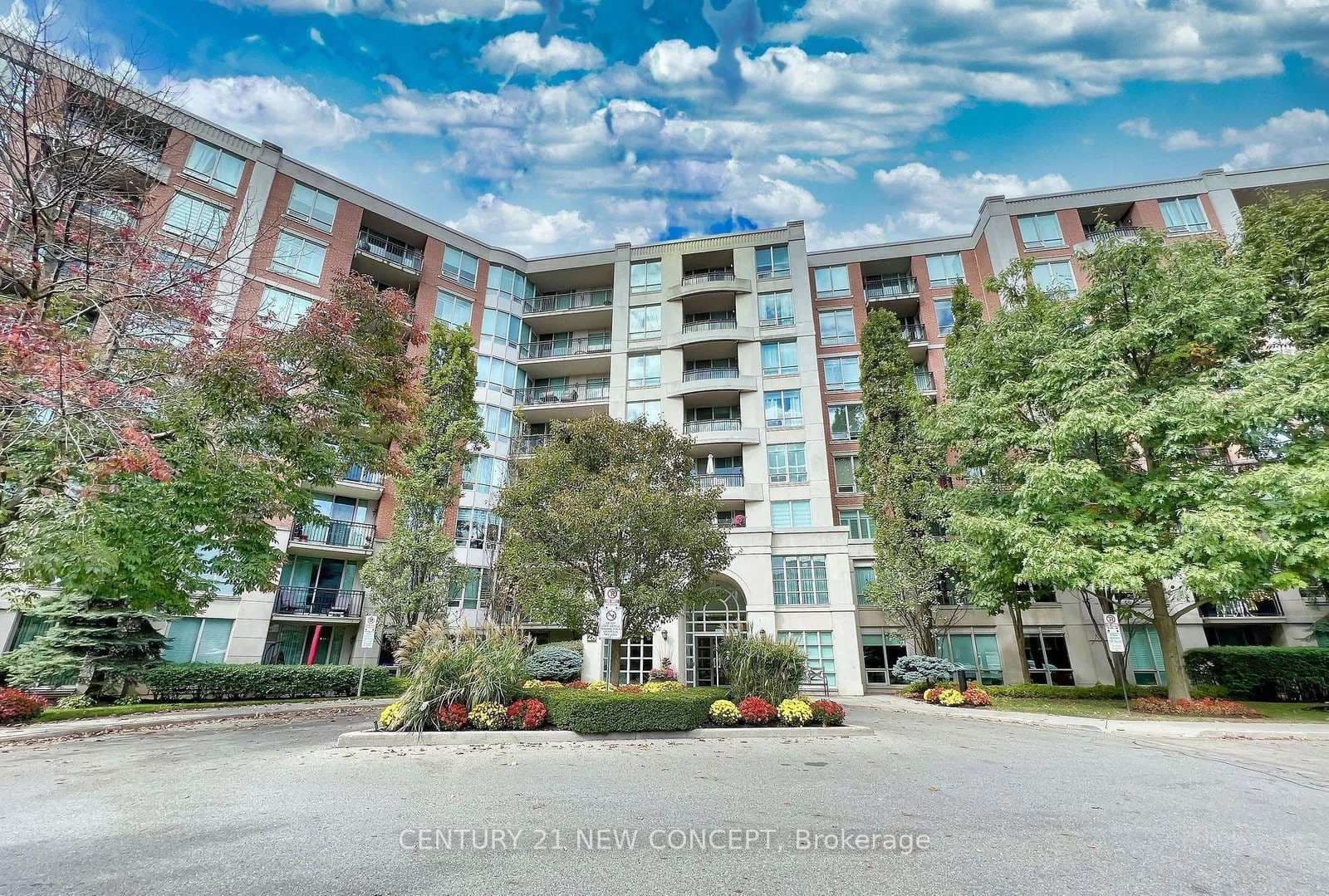 28 William Carson Crescent, Unit 320