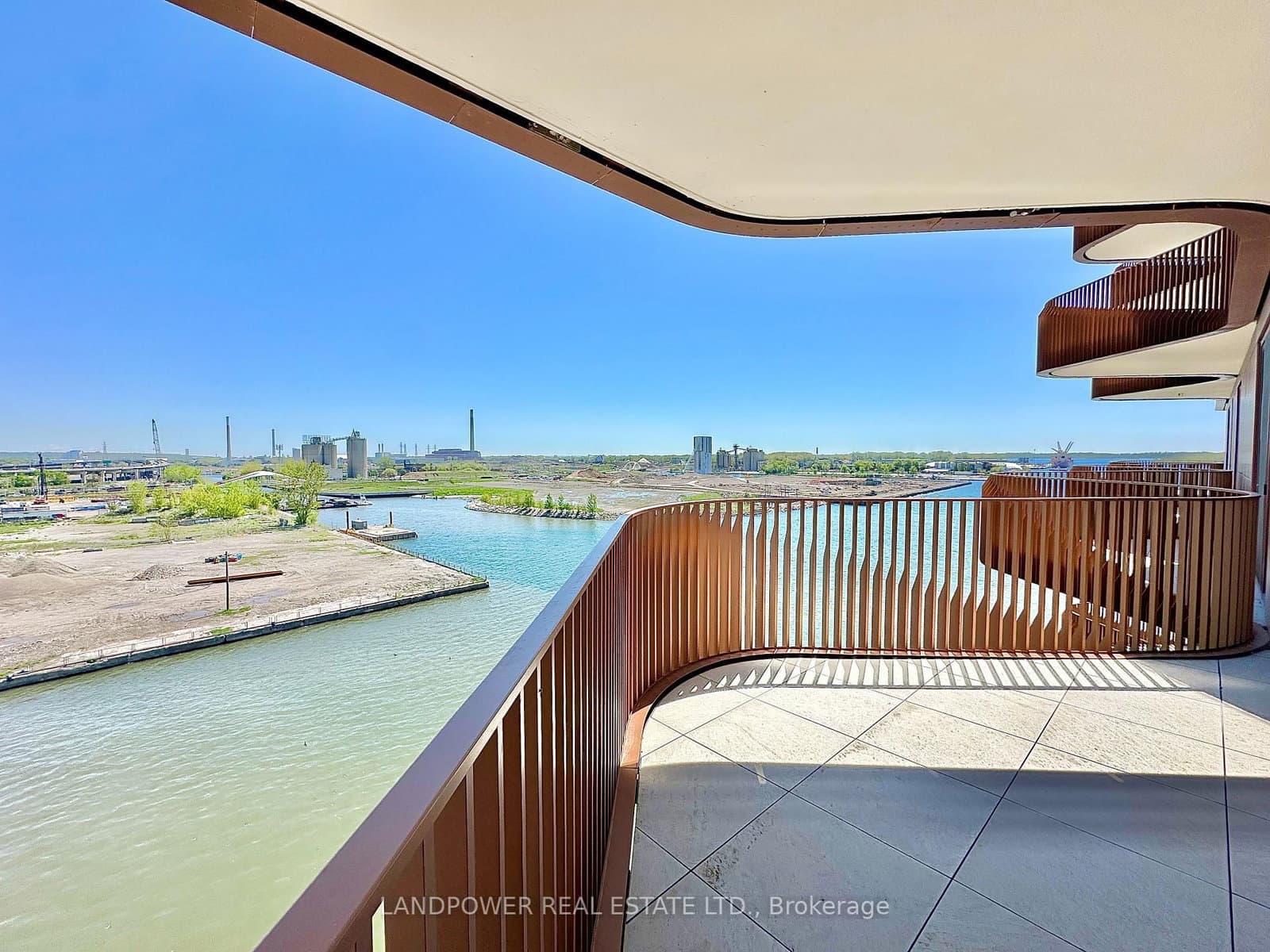 155 Merchants' Wharf, Unit 709