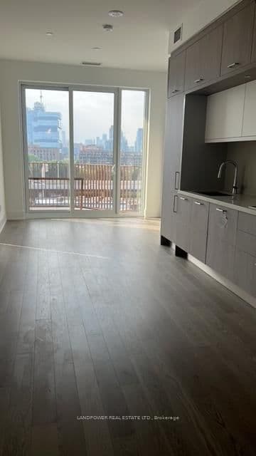 155 Merchants' Wharf, Unit 729