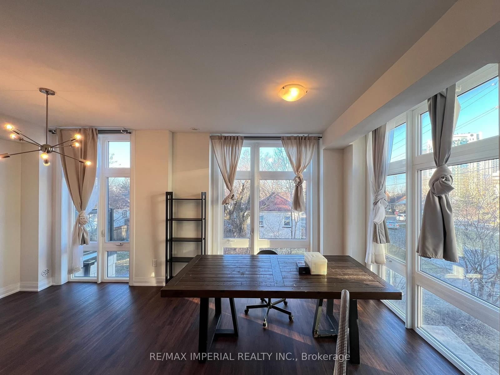 23 Eldora Avenue, Unit 93