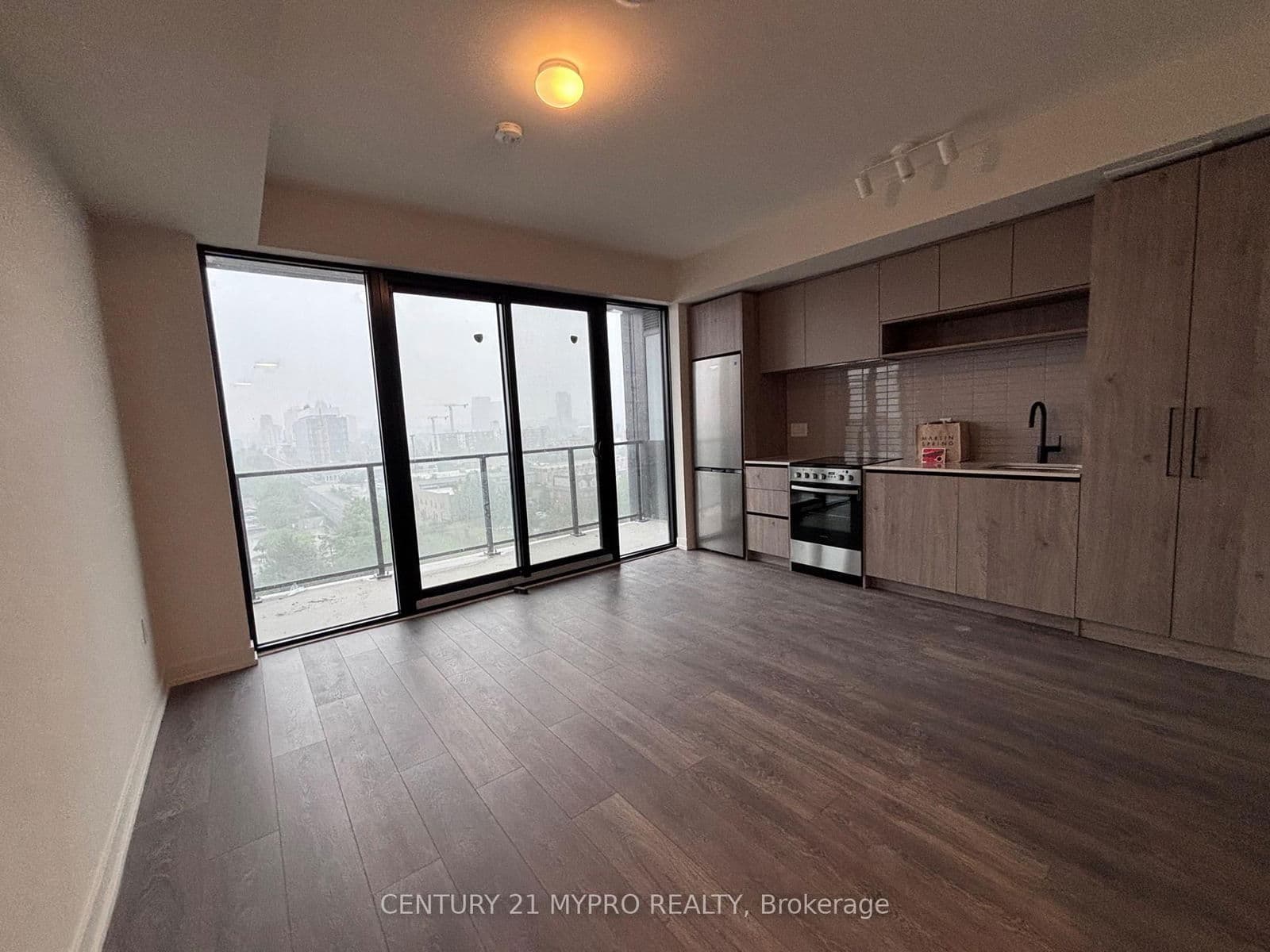 181 Sterling Road, Unit 818