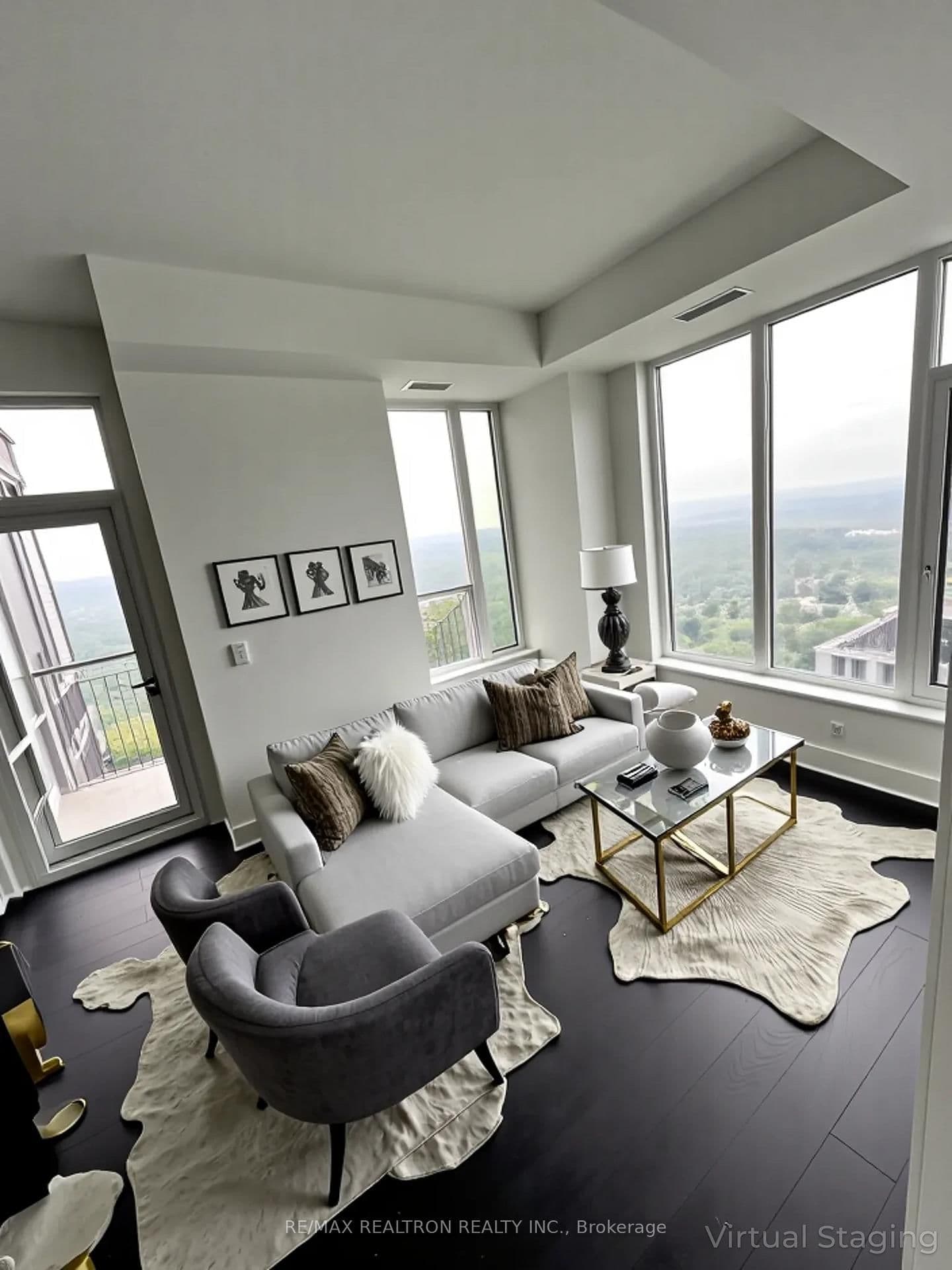 11 Yorkville Avenue, Unit 5804