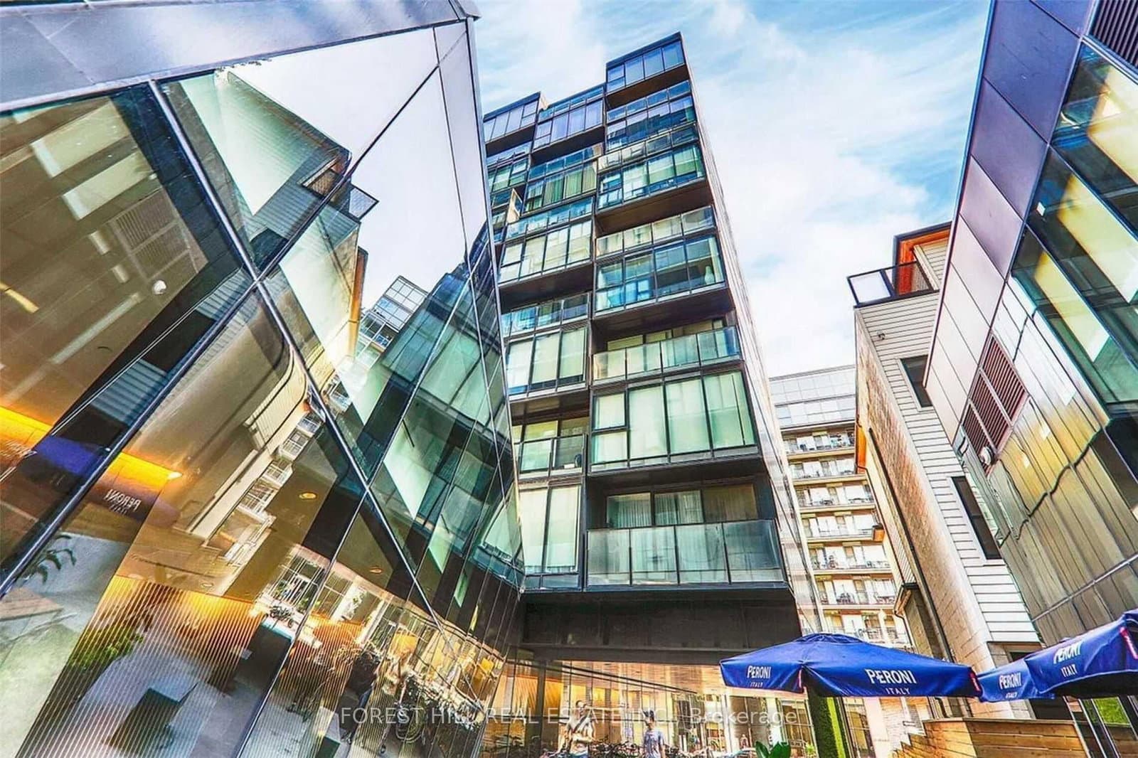 629 King Street W, Unit 528