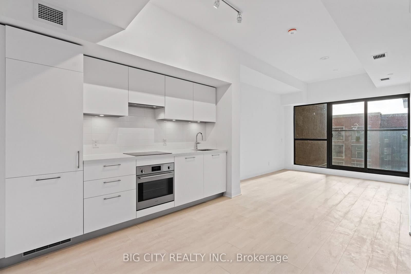 33 Frederick Todd Way, Unit 629