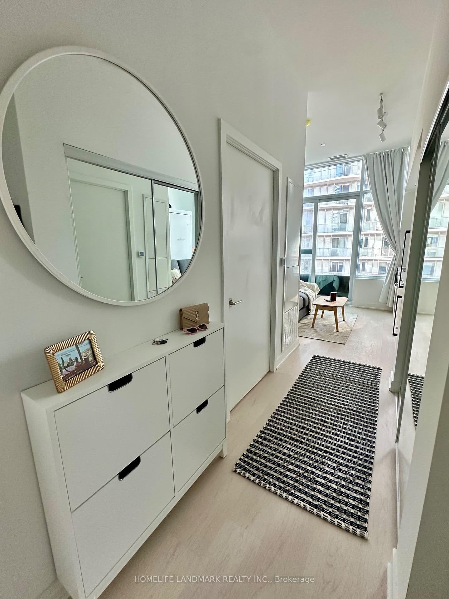 252 Church Street, Unit 1001