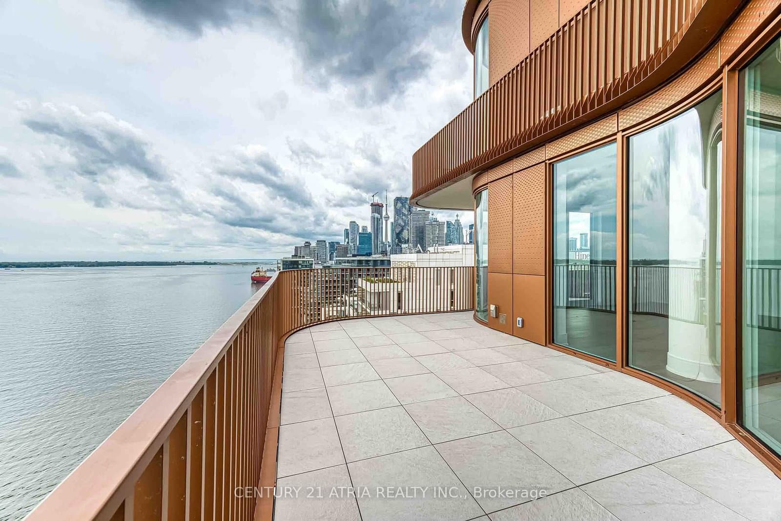 155 Merchants' Wharf, Unit LPH12