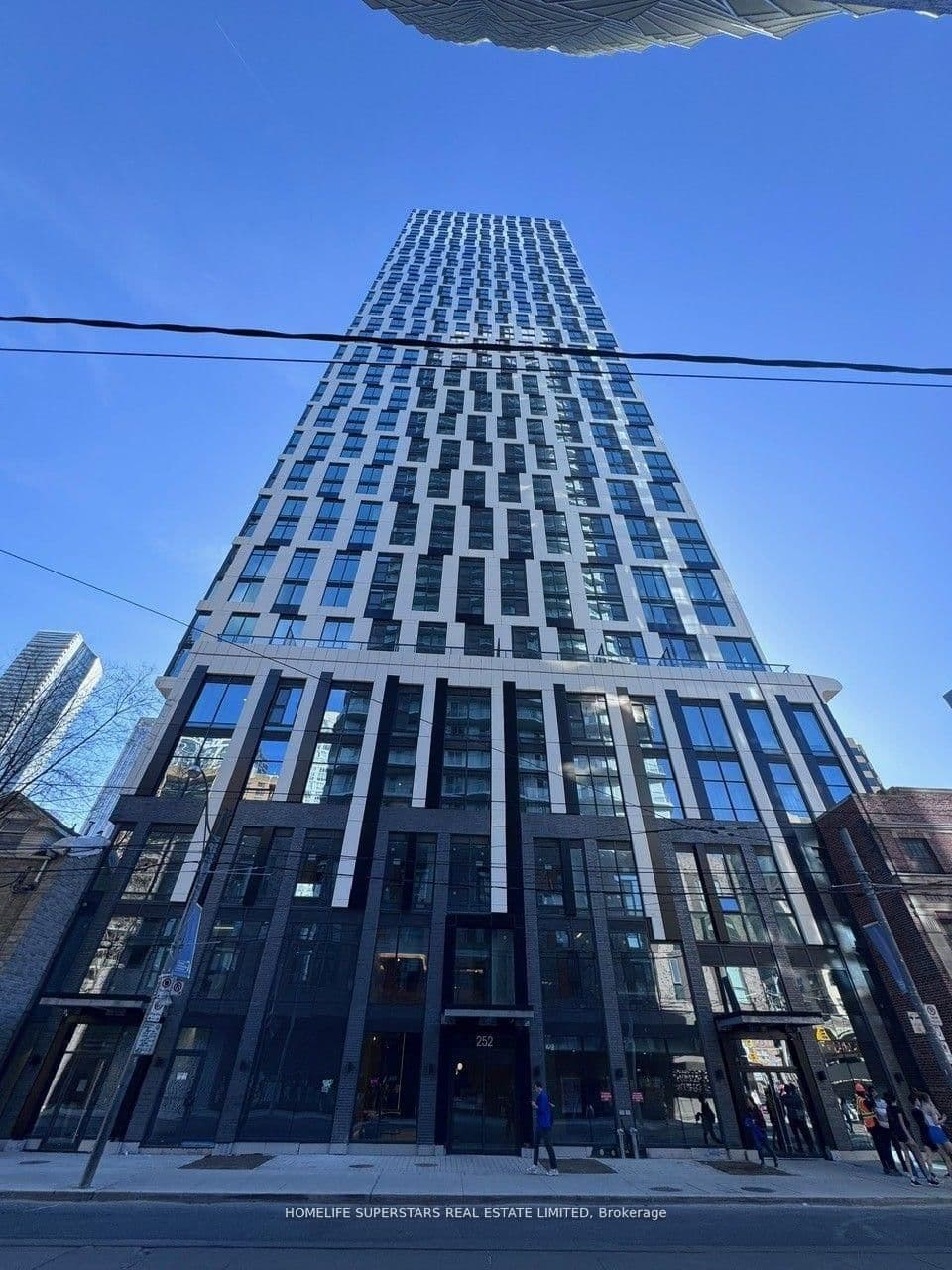 252 Church Street, Unit 4702