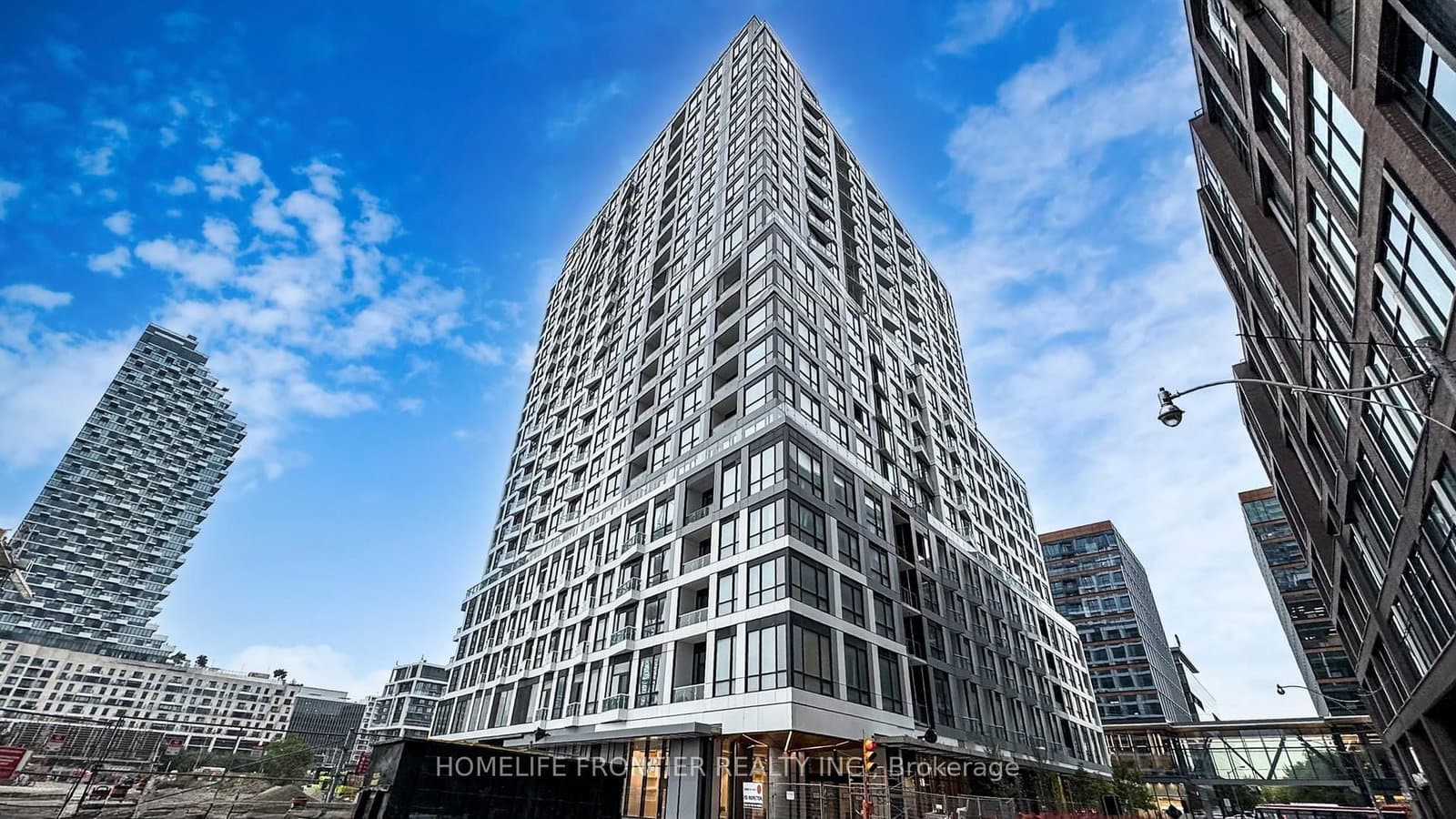 15 Richardson Street, Unit 911