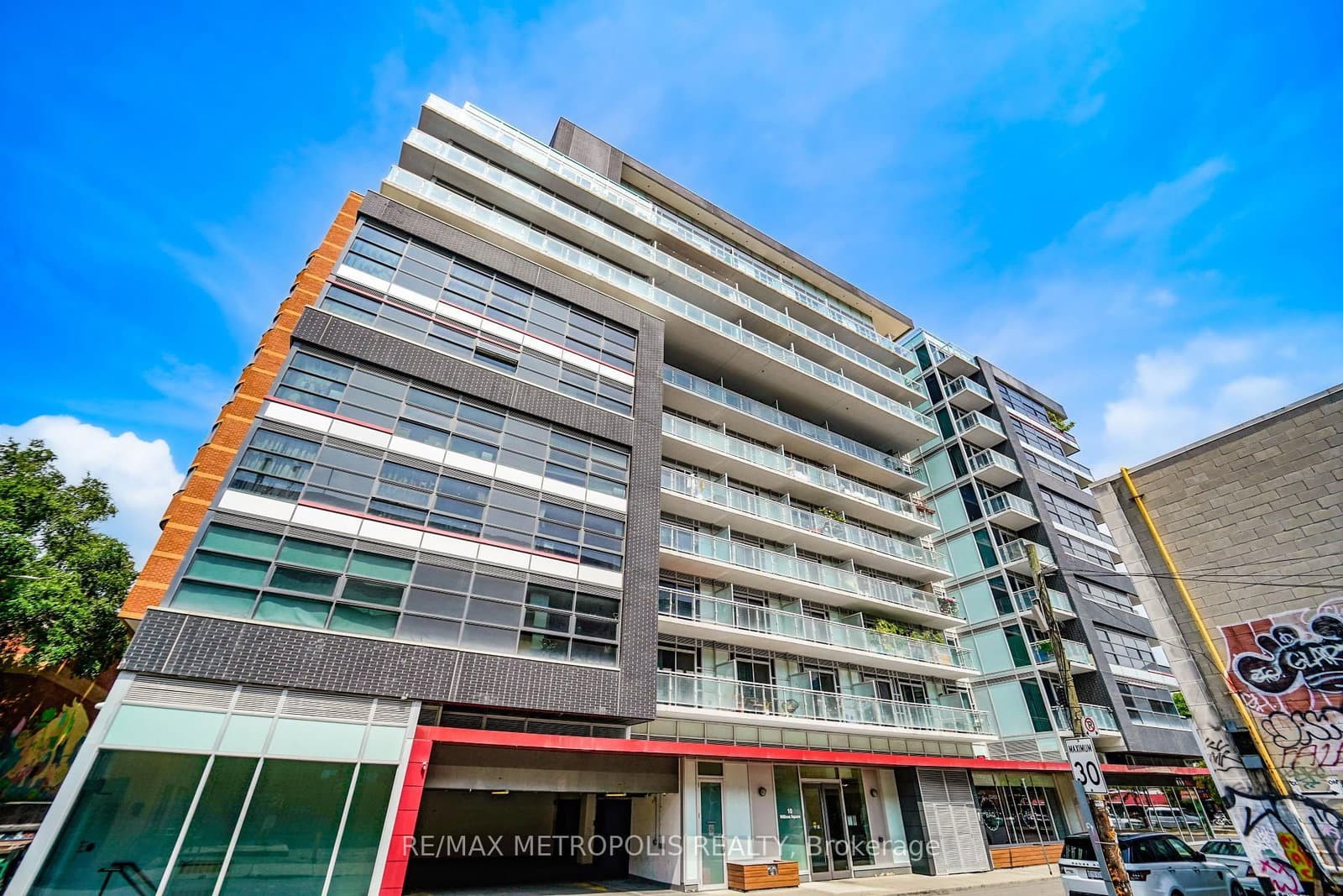 10 Willison Square, Unit 602