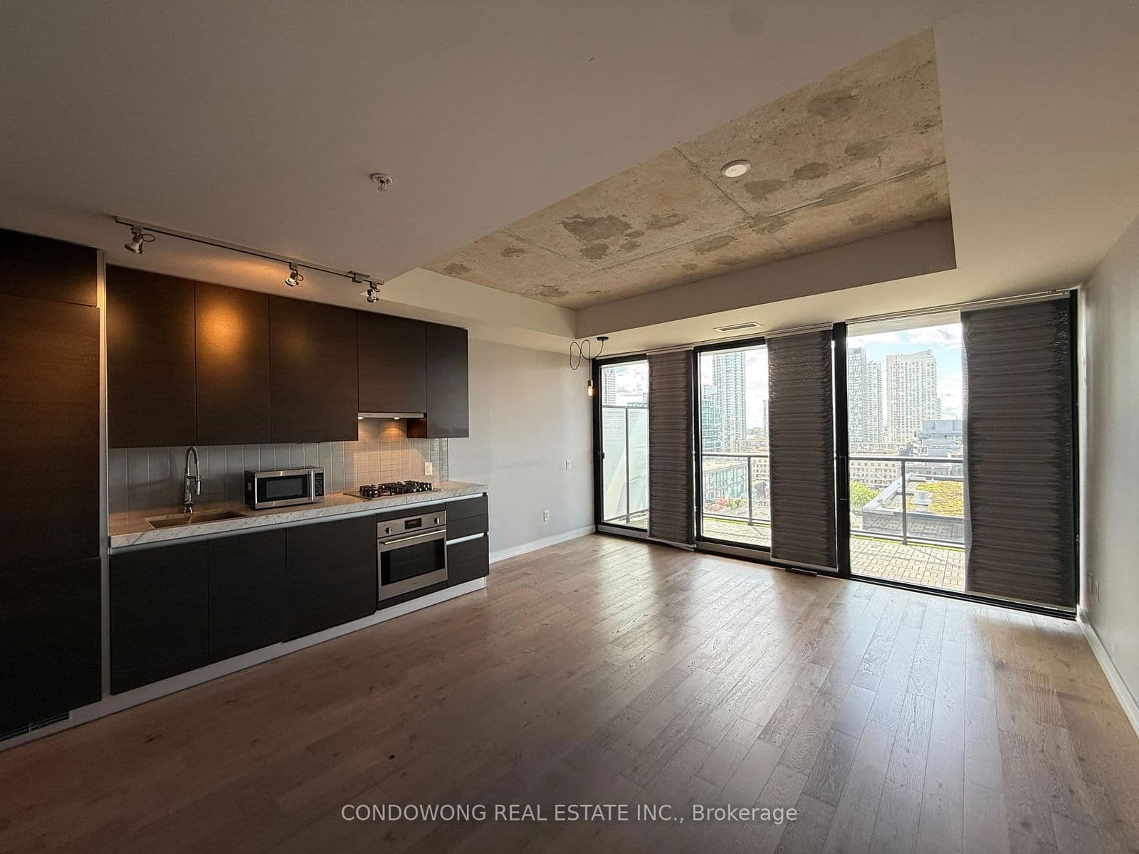 629 King Street W, Unit Ph1423