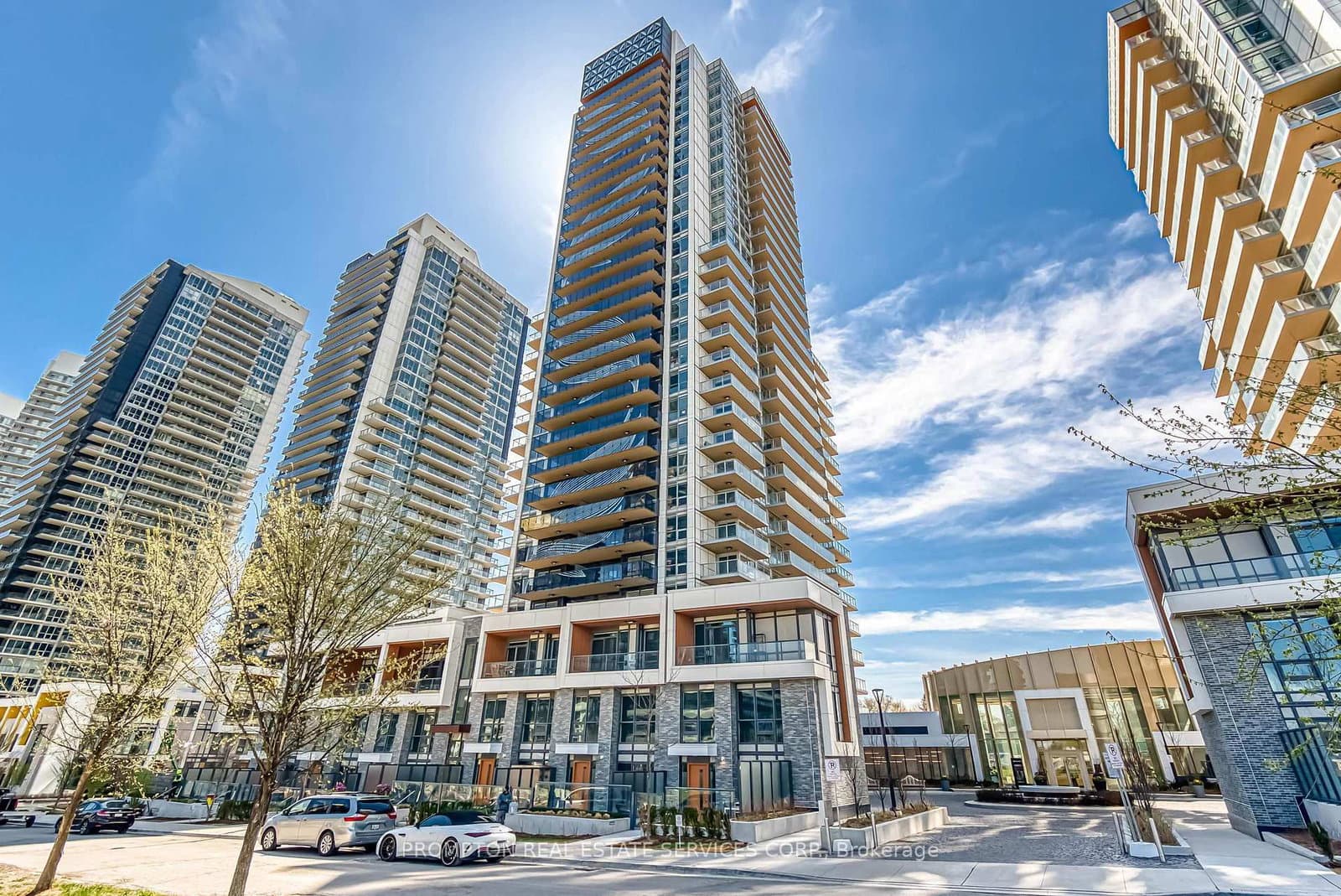 27 Mcmahon Drive, Unit #2805