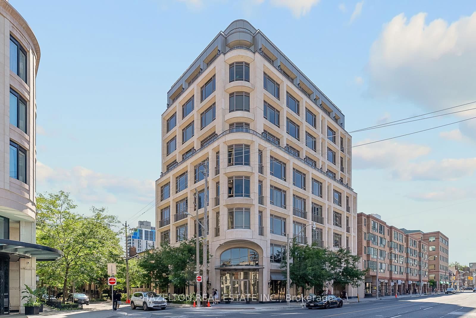 #802 - 128 Hazelton Avenue