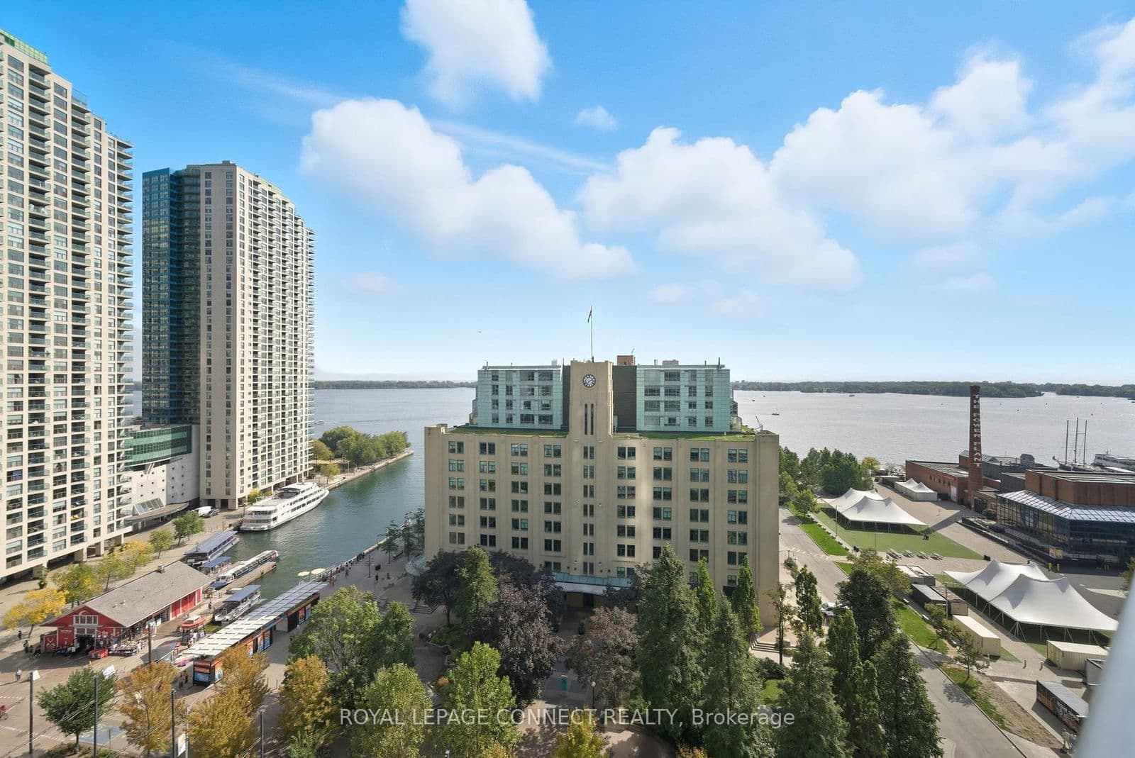 #1504 - 208 Queens Quay W