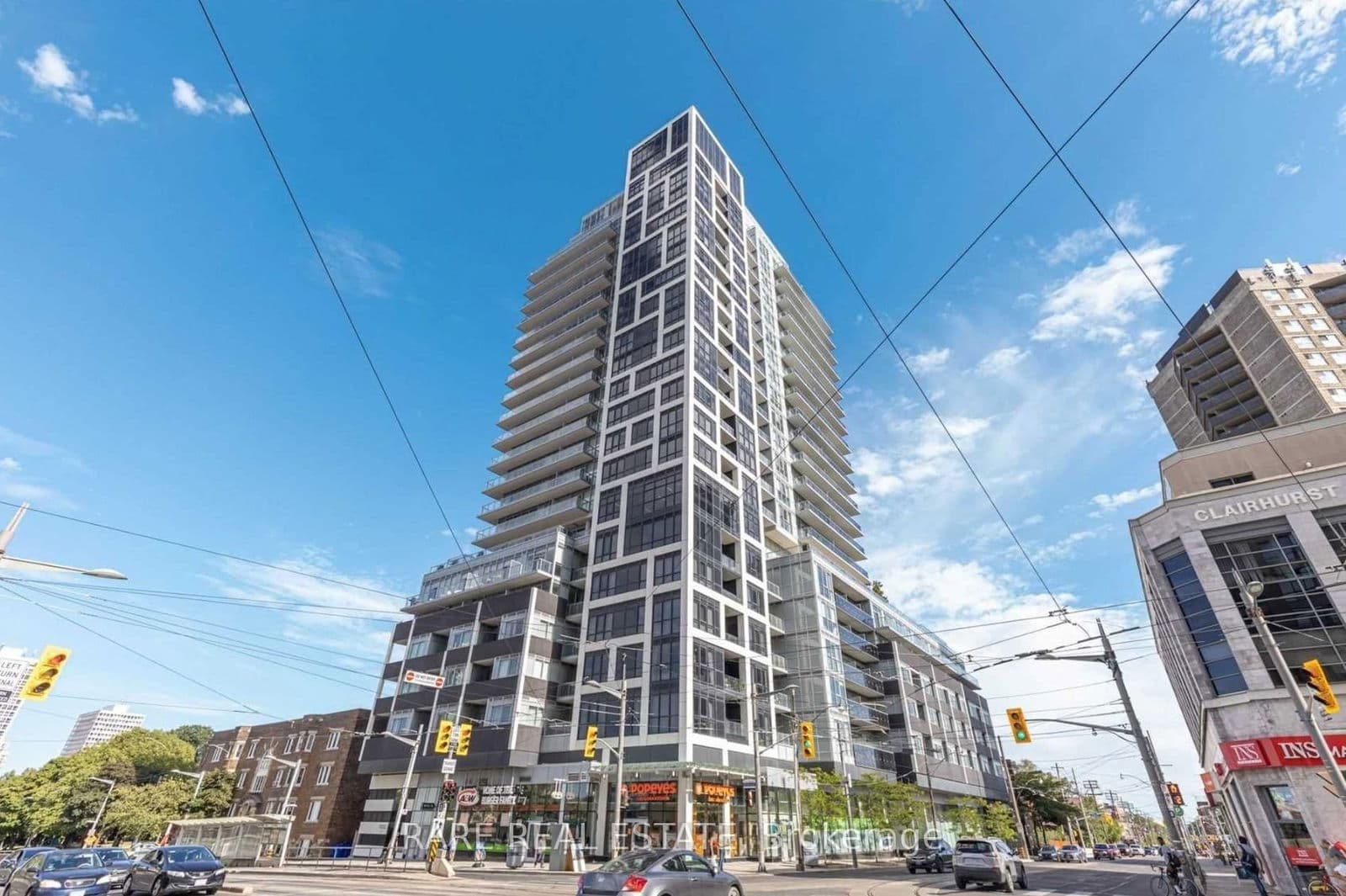 501 St Clair Avenue W, Unit 902
