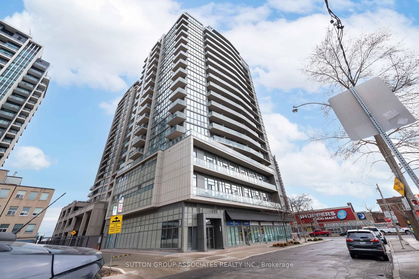 530 St. Clair Avenue W, Unit 1502