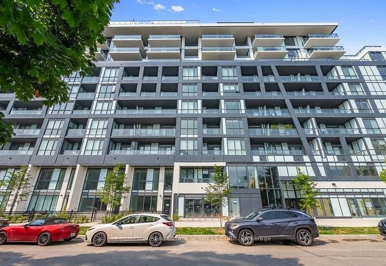 6 Greenbriar Road, Unit 304