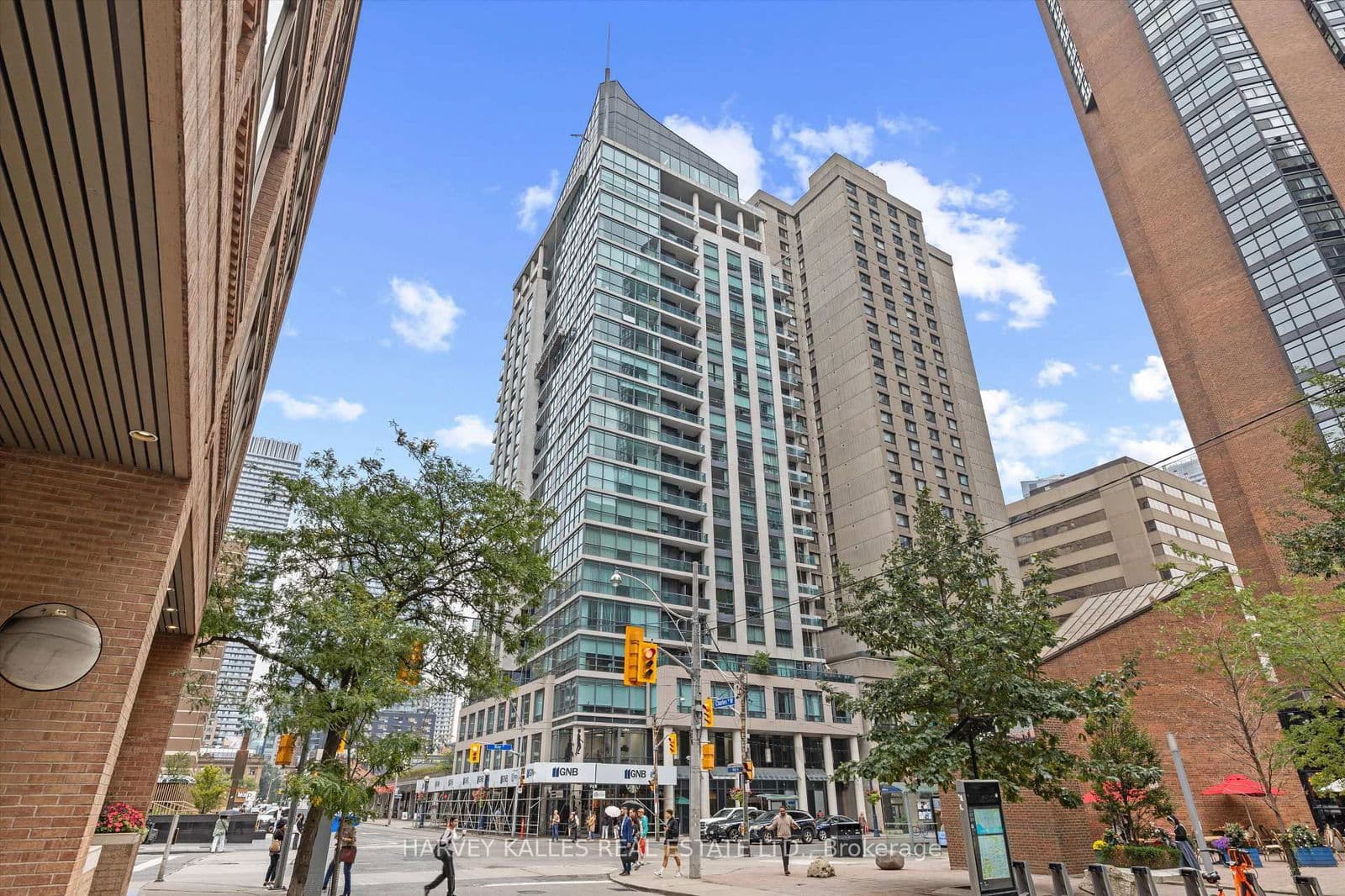 #1205 - 1121 Bay Street