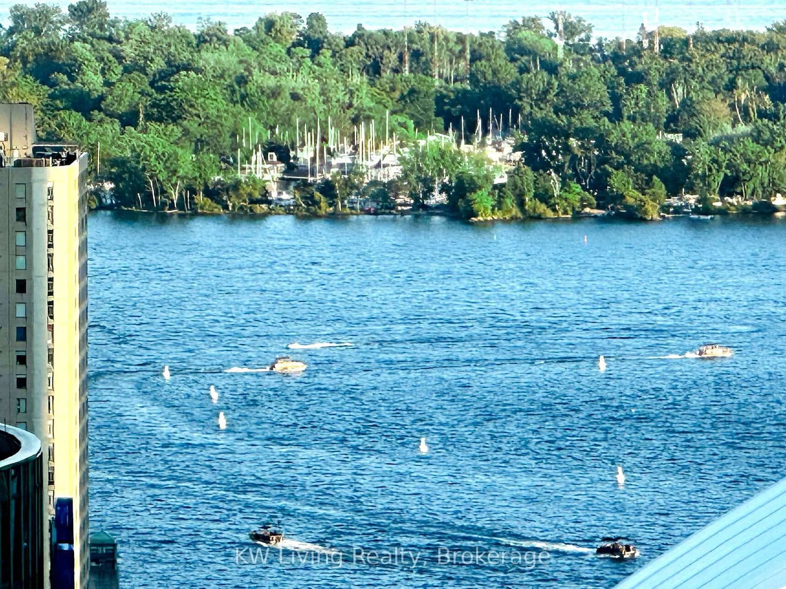 99 John Street, Unit 3201