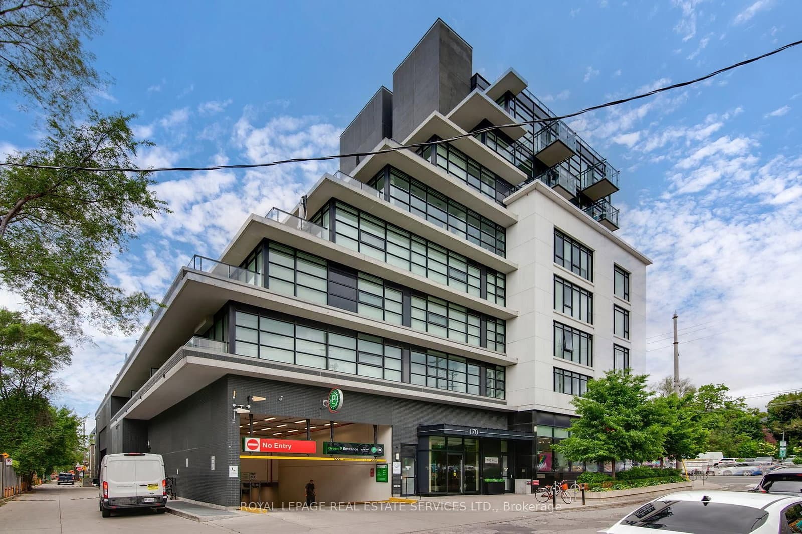 170 Chiltern Hill Road, Unit 802