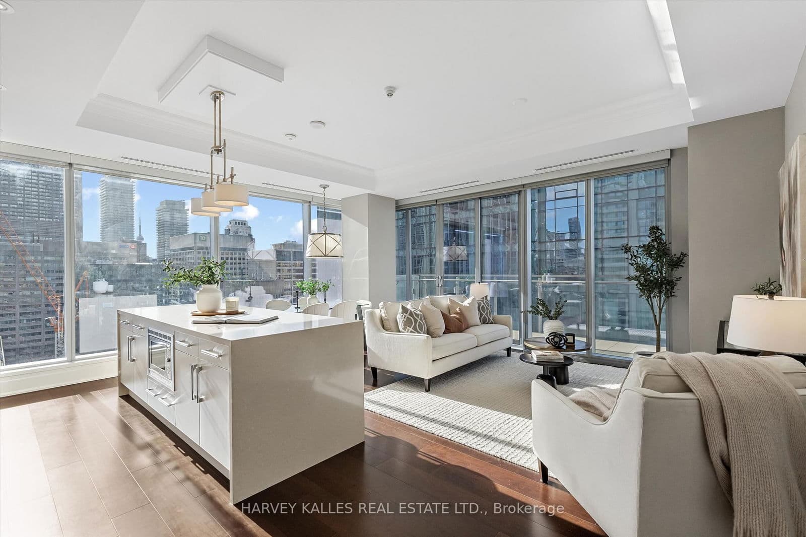 55 Scollard Street, Unit 1805