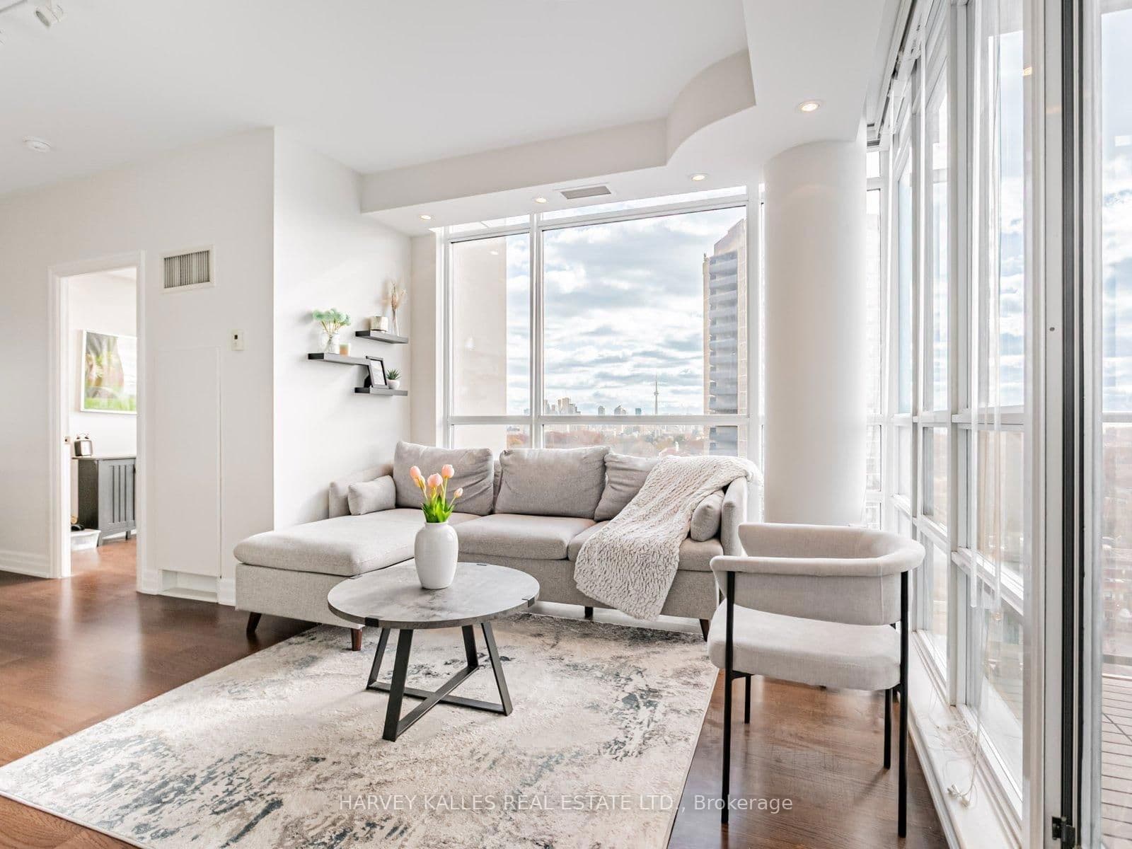 500 St Clair Avenue W, Unit 1001