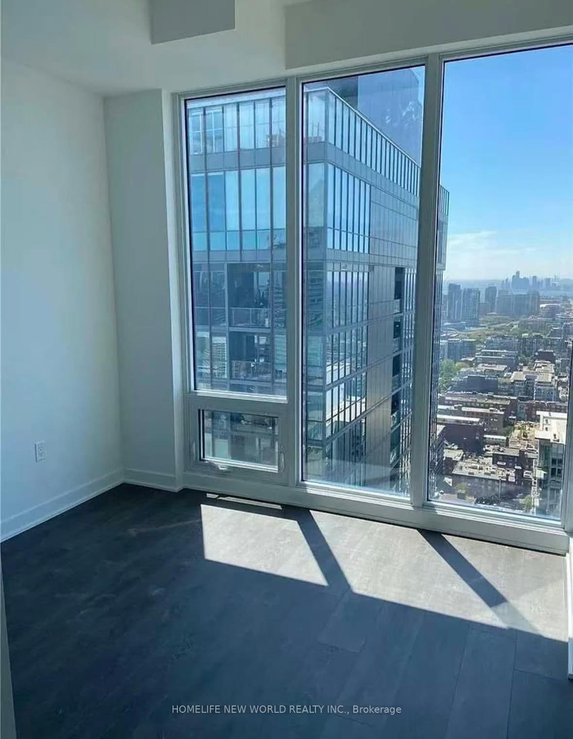 #4905 - 115 Blue Jays Way