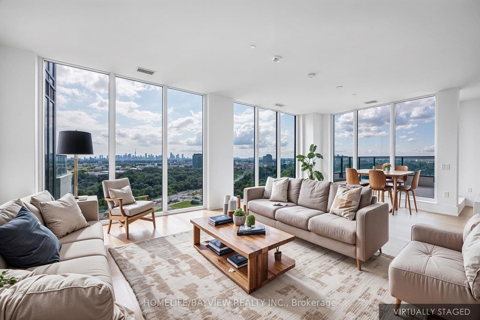 30 Inn On The Park Drive, Unit 1510