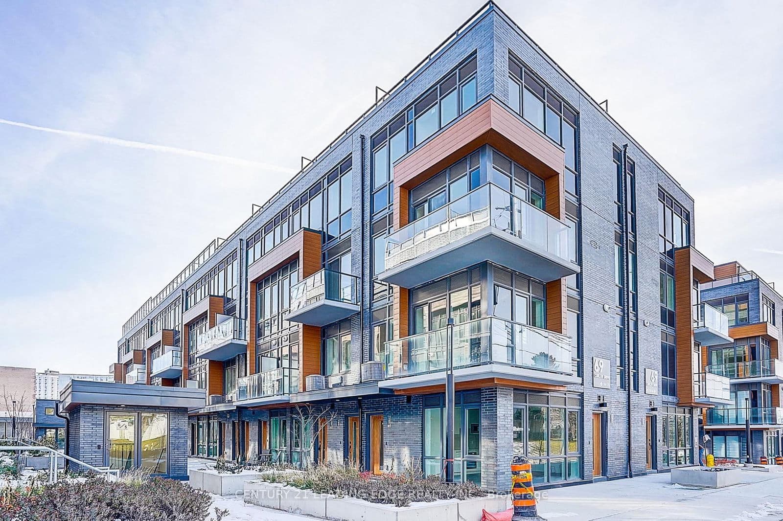 #144 - 69 Curlew Drive