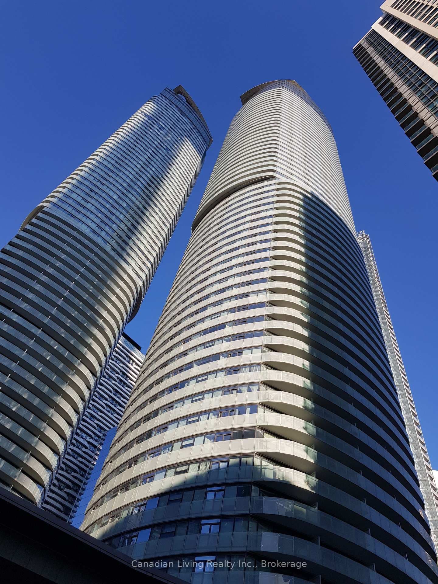 #5705 - 14 York Street