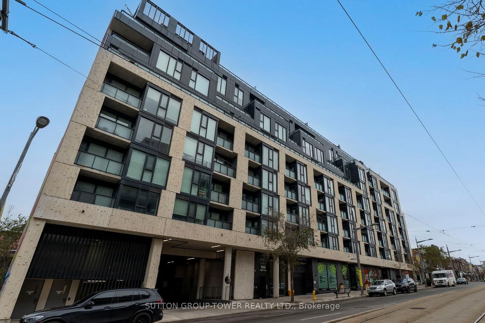 840 St. Clair Avenue W, Unit 507