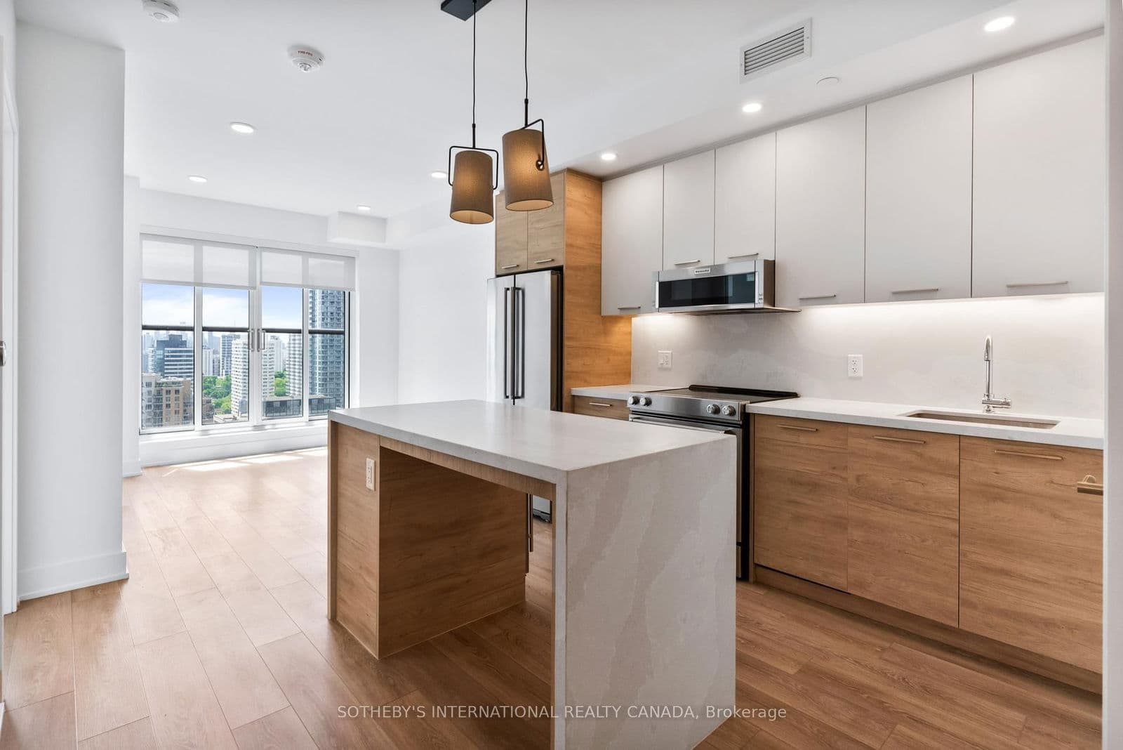 200 Redpath Avenue, Unit 2410