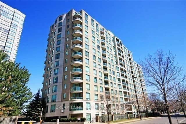 #207 - 8 Pemberton Avenue