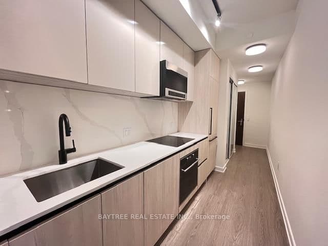 425 Front Street E, Unit 1001