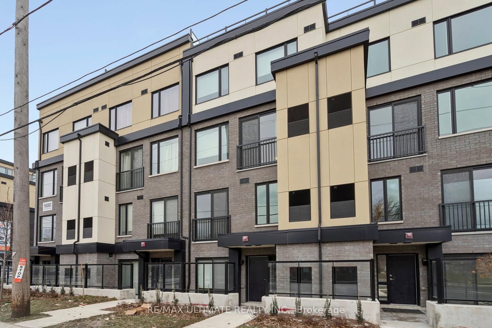 1680 Victoria Park Avenue, Unit B207