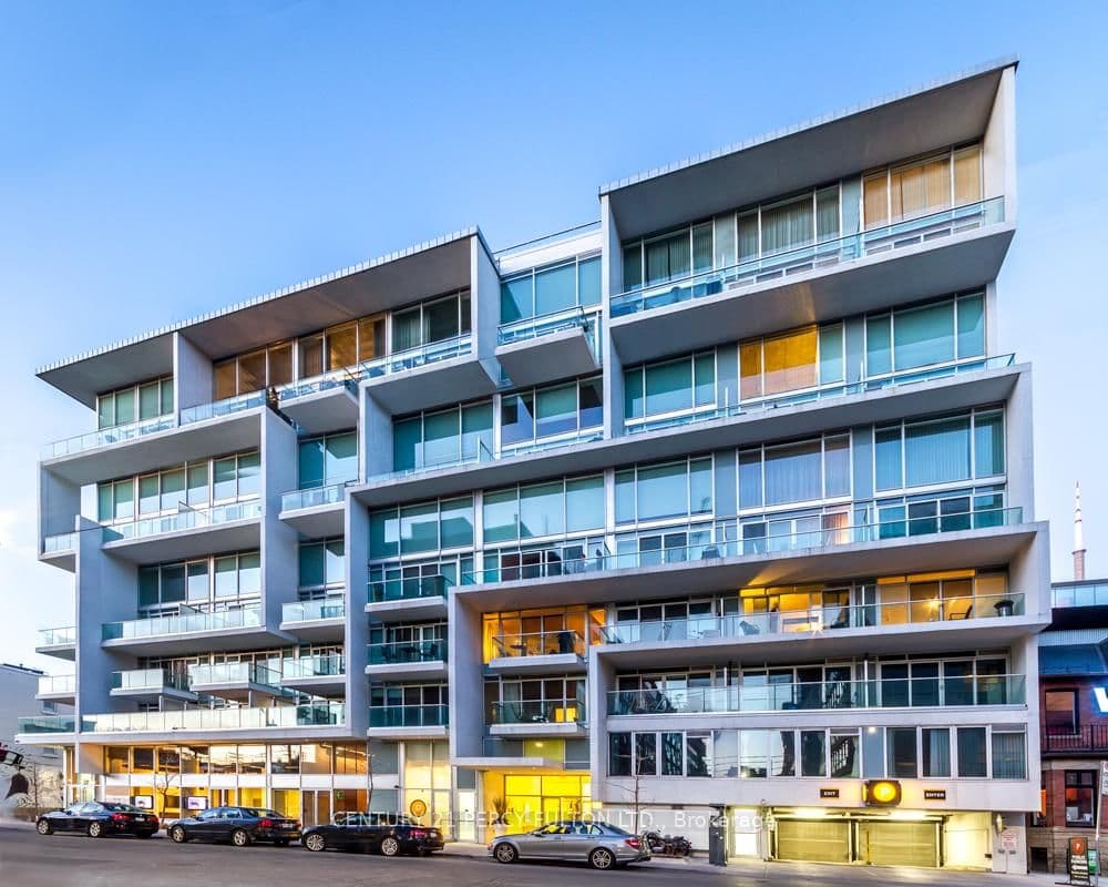 #105 - 75 Portland Street