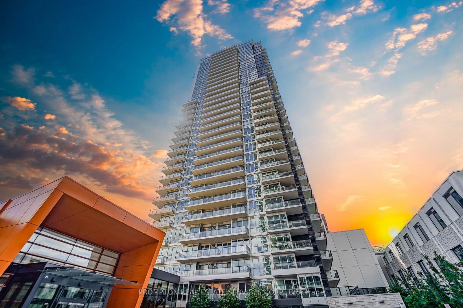 #PH4106 - 95 McMahon Drive