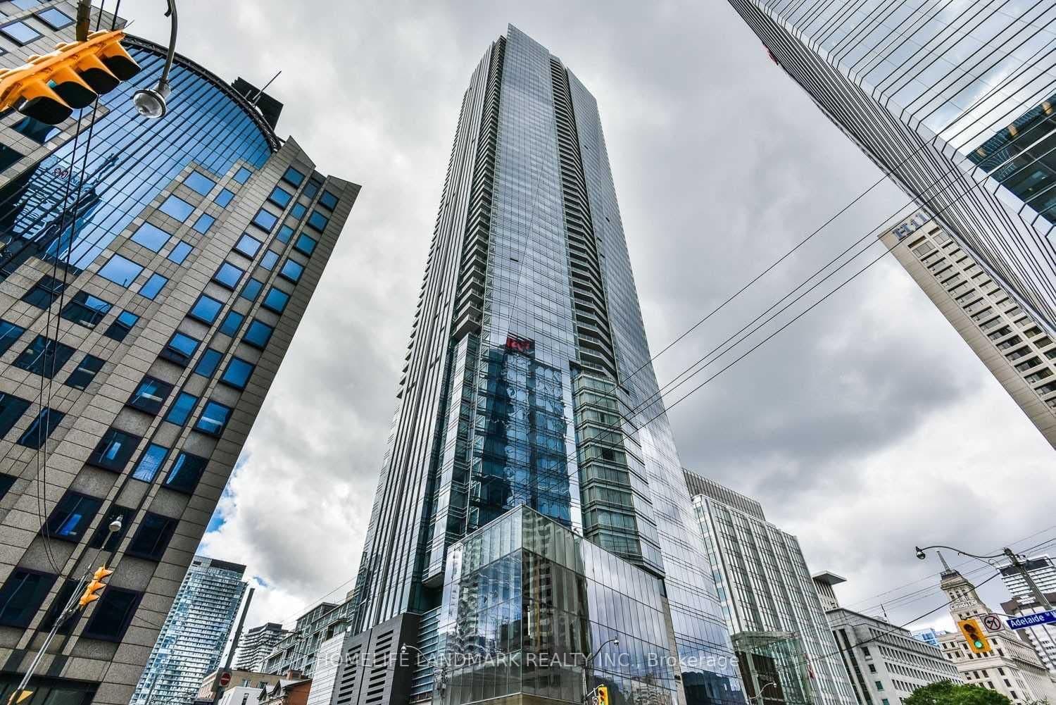 #4704 - 180 University Avenue