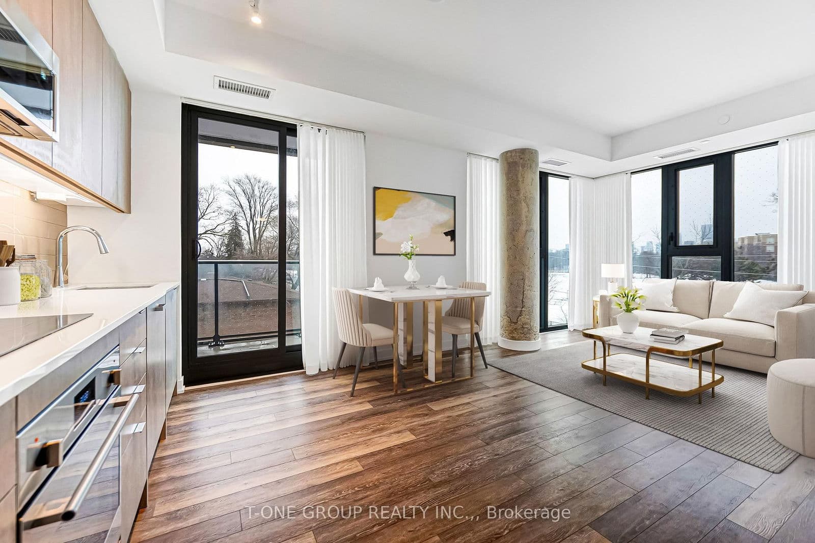 #309 - 250 Lawrence Avenue W