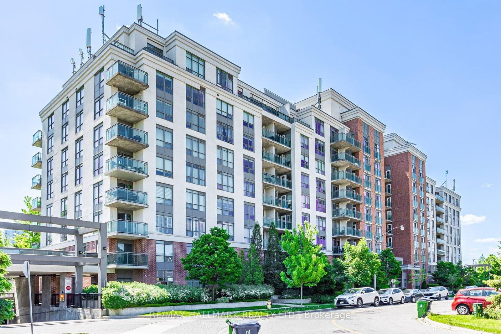 #510 - 120 Dallimore Circle