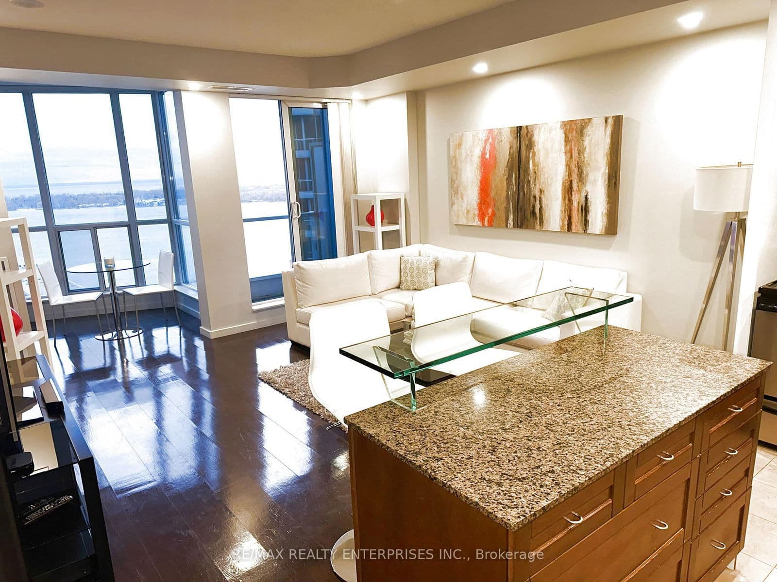 #2710 - 8 York Street